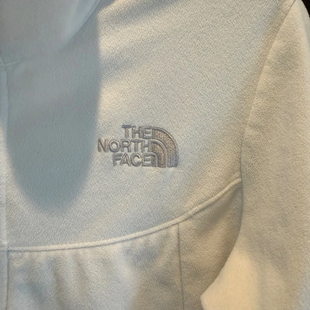 The North Face Fleece Windbreaker - Picture 3 of 9